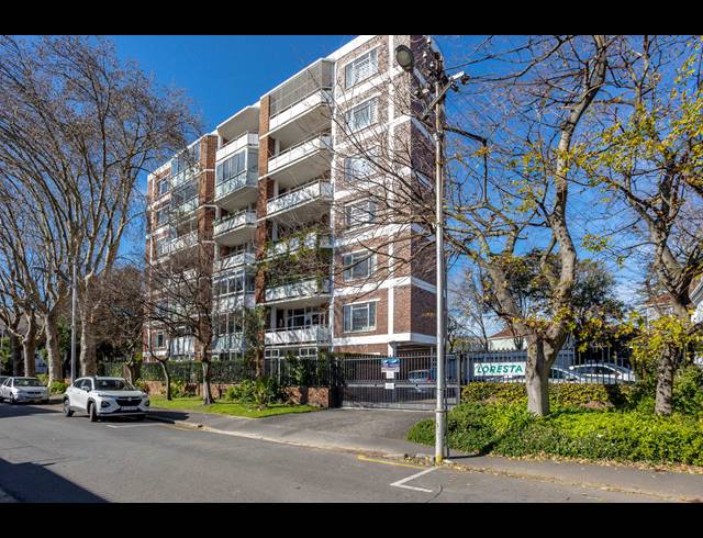 2 BEDROOM APARTMENT FOR SALE IN RONDEBOSCH